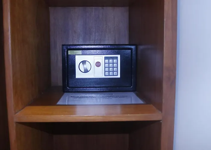 Sutya 4*